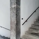 Via Nilo 20 *