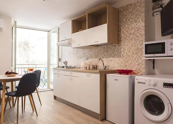 Via Nilo 20 نابولي