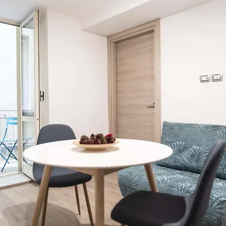 شقة Via Nilo 20 *